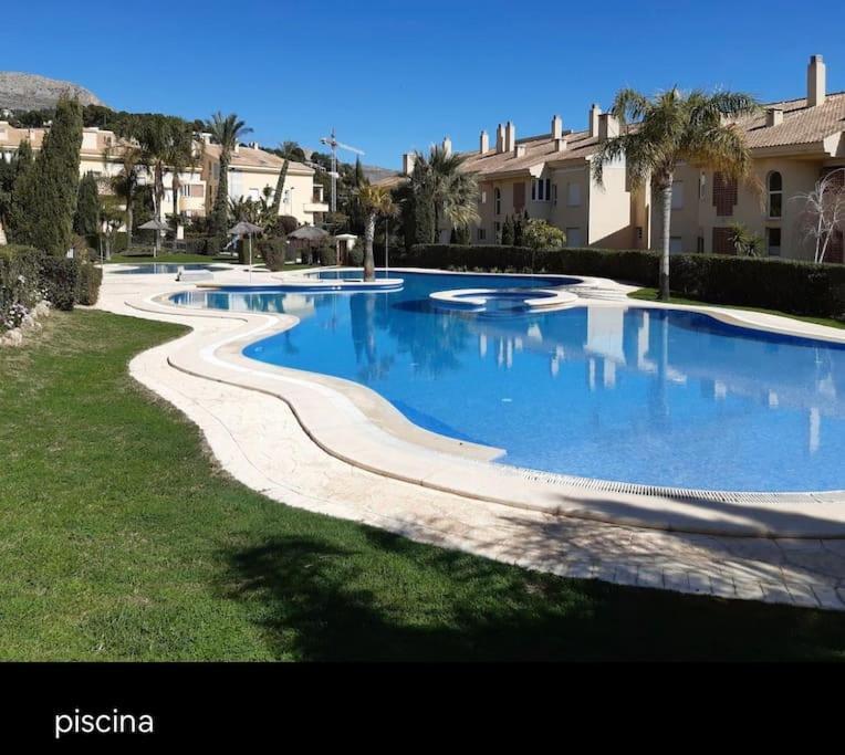 Penthouse Isla De Altea Villa ภายนอก รูปภาพ